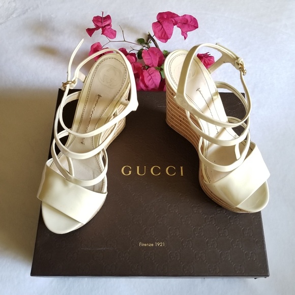 {Sold} GUCCI | Vernice Crystal Wedges Mystic White - Picture 2 of 7